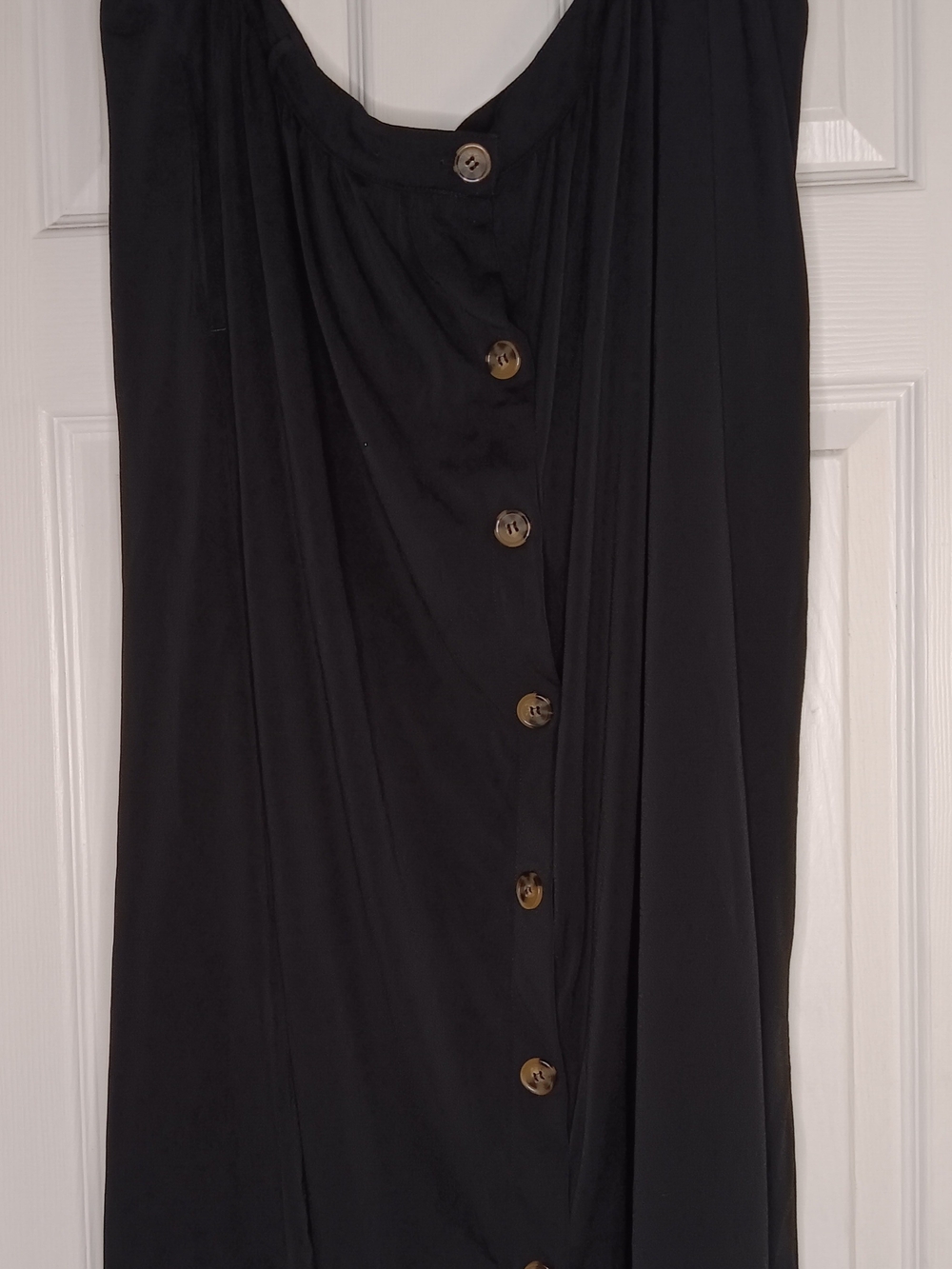 Terra & Sky Black Midi Skirt with Button-Front Detail